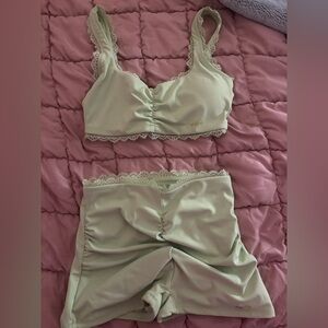 Aralina Lace Trim workout Set in Light Green